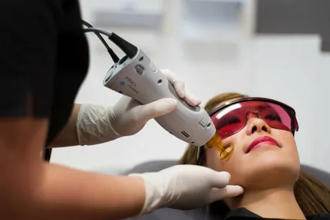 Laser Therapy in Potomac: Pain Relief and Faster Recovery